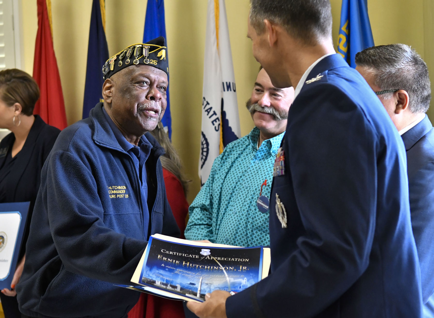 081518 Carbajal veterans 04.jpg